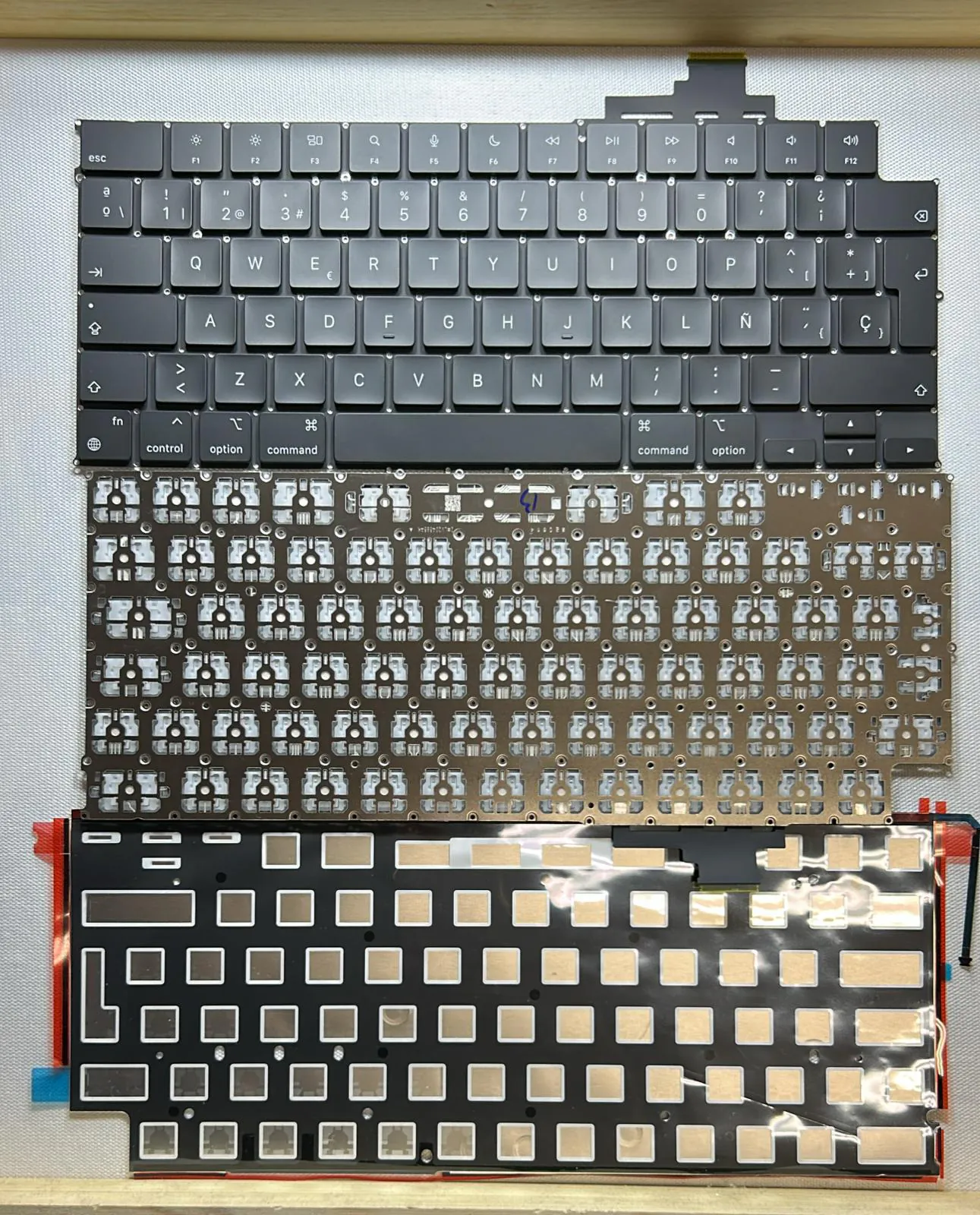 Teclado ES Retroiluminado A3114 para MacBook Air 15″ M3 (2024)
